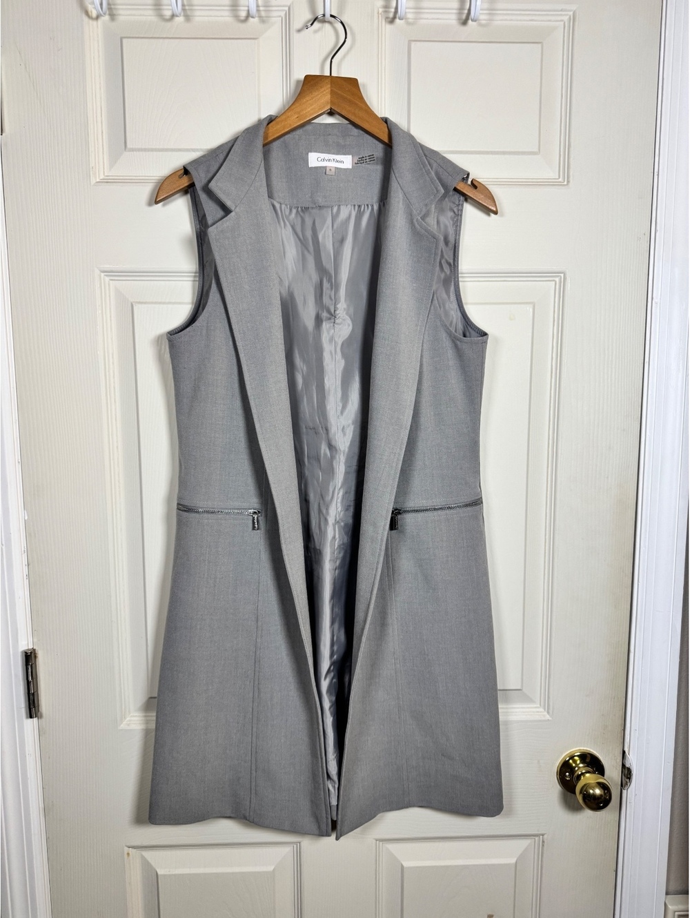 Calvin Klein Women's Sleeveless Long Blazer Vest Size 6 Gray